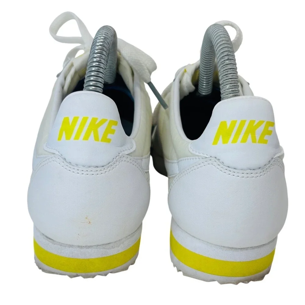 Nike Mens Shoes Size 9 Classic Cortez Nylon 2009 White Yellow‎ Retro 354698-111